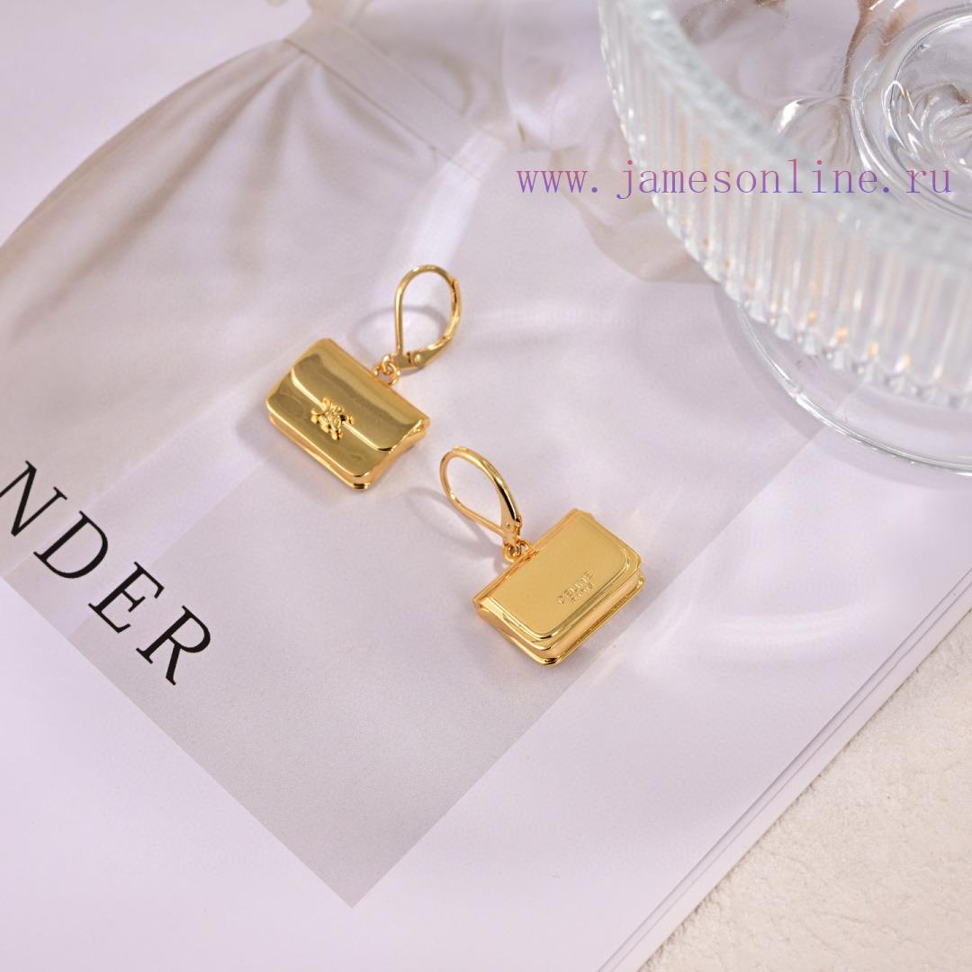 Celine's New Kaixuan Door Earrings Have A Unique Design That Completely Overturns Your Impressi 5hv2twv5 - Image 5