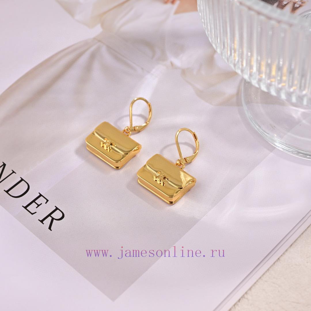 Celine's New Kaixuan Door Earrings Have A Unique Design That Completely Overturns Your Impressi 5hv2twv5 - Image 6