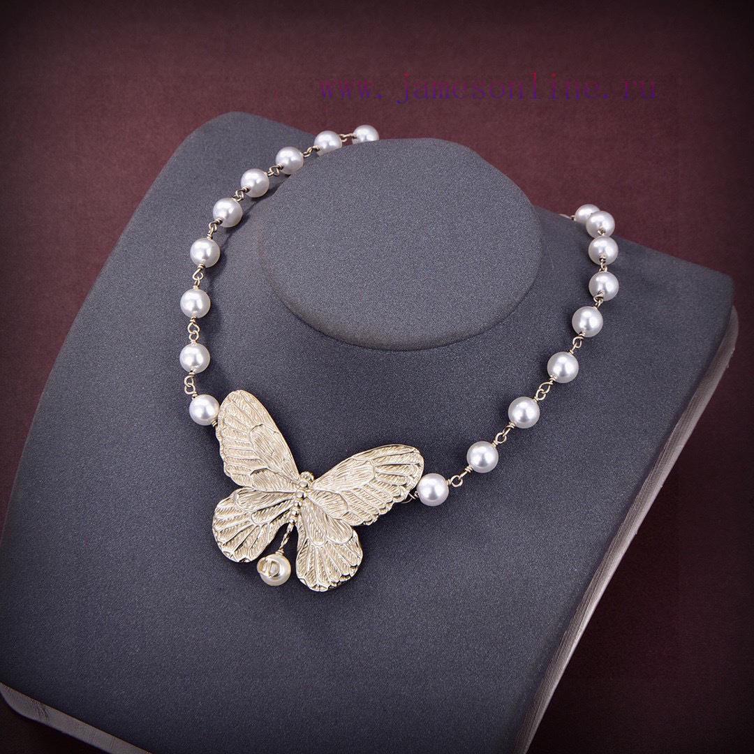 Dior's 2024 New Collection Beloved By Top Tier Brands Features A Letter CD Butterfly Necklace W m6ci12eg - Image 8