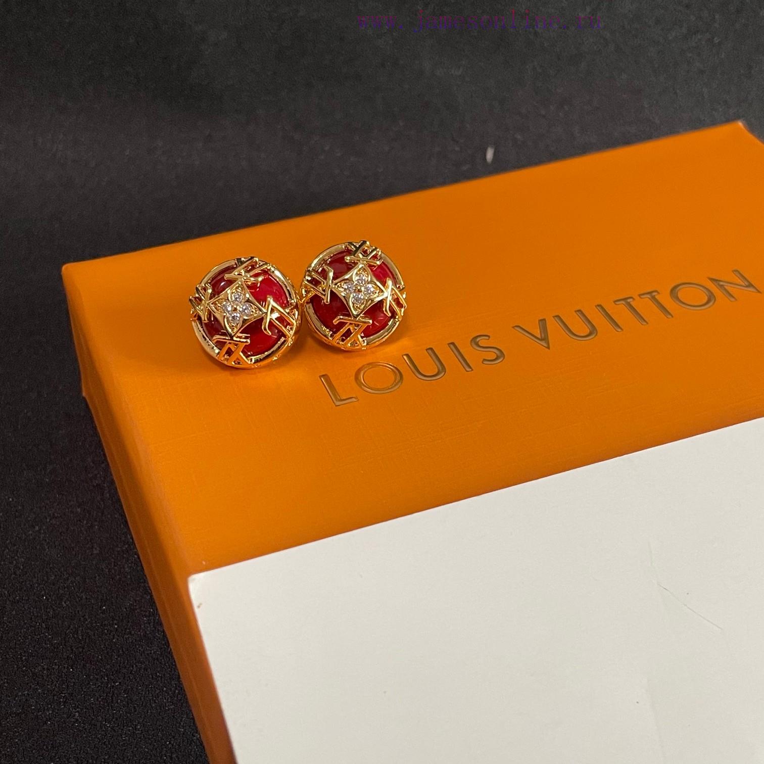 New LV Earrings Made Of Louis Vuitton's Consistent Material Hot Selling Design Unique Retro And scjq8box - Image 7