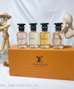 Beauty MakeUp/LV Perfume Chinese Sample 30ml Four Piece Set Contains 4 * 30ml Rose In The Wind 83mrtynr