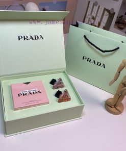 Beauty/Beauty MakeUp Lada's Unpredictable Sense Of Contrast Three Piece Set Contains 30ml Of My 461dlc61