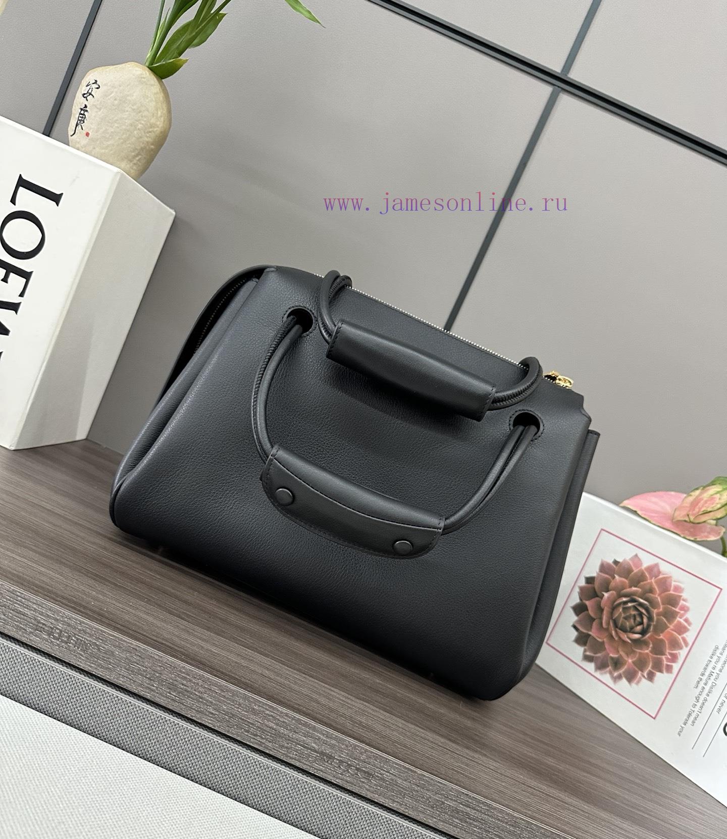 Loewe Bags Loewe New Medium Soft Cow Leather Madrid HandbagMadrid Has A Soft And Structured Trapezoidal Sh a8u2c6qx - Image 3