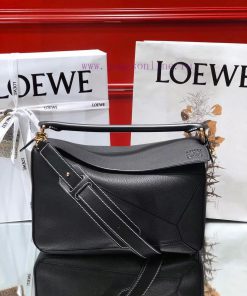 Loewe Bags Loє️wє PUZZLESize 29 * 18 * 12CM Large Capacity Daily Daily Mobile Phone Power Bank Wallet Powd 63d55p3f
