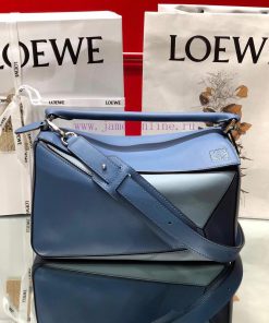 Loewe Bags Loє️wє PUZZLESize 29 * 18 * 12CM Large Capacity Daily Daily Mobile Phone Power Bank Wallet Powd qqpv30d6
