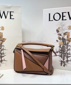 Loewe Bags I L️oewe YouCrazy Grass Planting Mini PuzzleThe Enchanting Colors That Captivate Countless Godd 5t3rhf4l