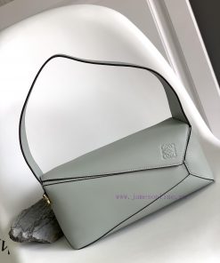 Loewe Bags Loewe's New Puzzle Hobo Is A Soft And Exquisite Short Napa Cowhide Leather Shoulder Bag Inspire dl3yeyyt