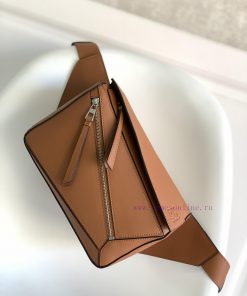 Loewe Bags Loewe's New Classic Puzzle Waist BagThe Bull Leather Puzzle Handbag Is The First Appearance Han v2z6zhz2