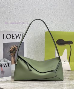 Loewe Bags 10275 Underarm Bag CeilingA Trendy And Cool Tool For Going Out And Looking Cool~Puzzle Hobo A S o94r40tp