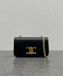 Loewe Bags Celine022 Spring/Summer Collection Has Launched A New Short Chain Underarm Bag Which Is Similar yt61qtp3
