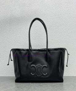 Loewe Bags New Product Launch ️️CE Has Launched A New Drawstring Shopping Bag Featuring A Soft Leather Emb nq5rrgjf