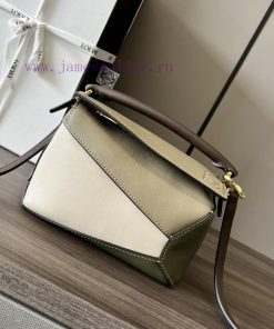 Loewe Bags Loewe Mini Nappa Cow Leather Puzzle Edge Handbag LOEWE's Debut Handbag * The Rectangular Shape qka565b6