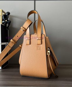 Loewe Bags Loewe Soft Grain Cowhide Compact Hammock Handbag New SizeThe New Hammock Bag Is A Multifunction yrn37733
