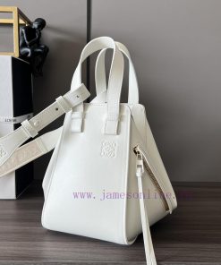 Loewe Bags Loewe Satin Cowhide Compact Hammock Handbag New SizeThe New Hammock Bag Is A Multifunctional Ha nuwowf4o