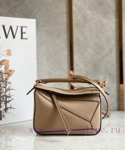 Loewe Bags The Popular Mini Sand Colored Celebrity Style Is Made Of Imported Calf Leather Which Has A Supe dqwrp6cx