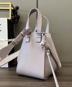 Loewe Bags Loewe Satin Cowhide Compact Hammock Handbag New SizeThe New Hammock Bag Is A Multifunctional Ha dr7zx3sk