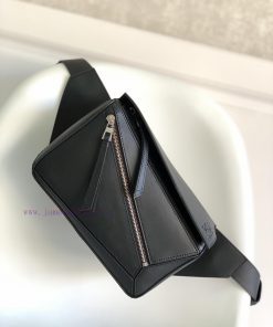 Loewe Bags Loewe's New Classic Puzzle Waist BagThe Bull Leather Puzzle Handbag Is The First Appearance Han wc1gts3o