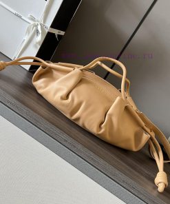 Loewe Bags . New Small Paseo Dumpling Bun From HomeExquisite Workmanship With A Simple And Elegant Silhoue 2vvgmtm2