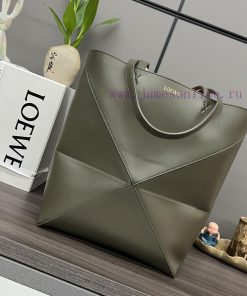 Loewe Bags . L ⊚℮ W ℮ The New Small Glossy Cowhide Puzzle Fold Tote Features The Iconic Geometric Lines Of j3zbemj8