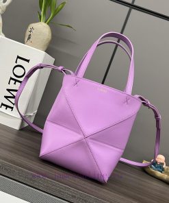 Loewe Bags . L ⊚℮ W ℮ The New Mini Shiny Cowhide Puzzle Fold Handbag Draws Inspiration From The Geometric f4nl1t5u