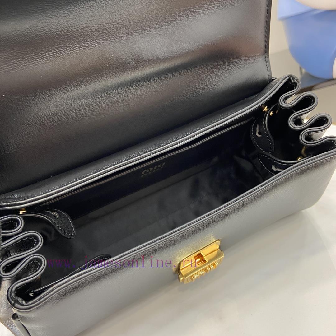 MiuMiu Bags MiuM's New Baguette Bag Comes With A Complete Set Of Original Packaging. This Shoulder Bag Cont ac172qc6 - Image 10