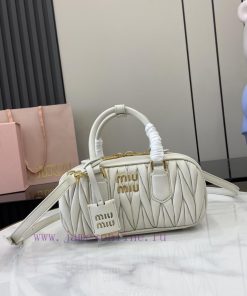 MiuMiu Bags M Home's New Bowling Bag With Complete Original Packaging Featured On The Official Website Is D 6x3lnm1i