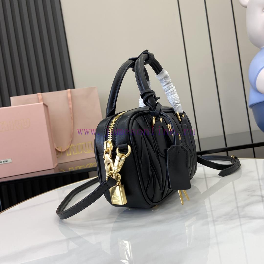 MiuMiu Bags New Arcadia Matelasse Sheep Leather Small (19cm) Bowling Handbag/Crossbody Bag~Gram SheepskinTh m27ww556 - Image 3