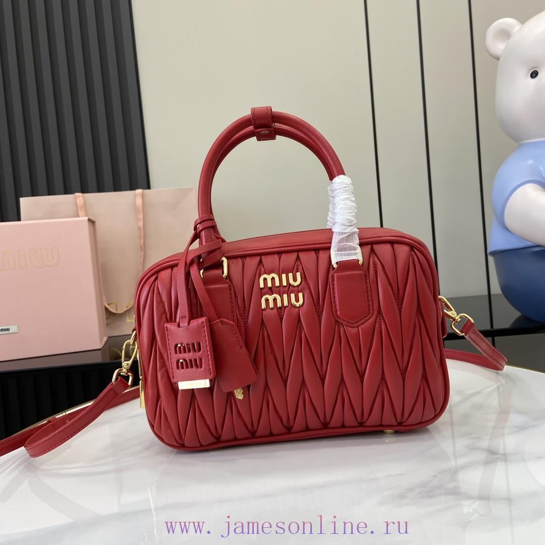 MiuMiu Bags New Arcadia Matelasse Sheep Leather Medium Bowling Handbag/Crossbody Bag - Large Red SheepskinT 5c1k1t7v