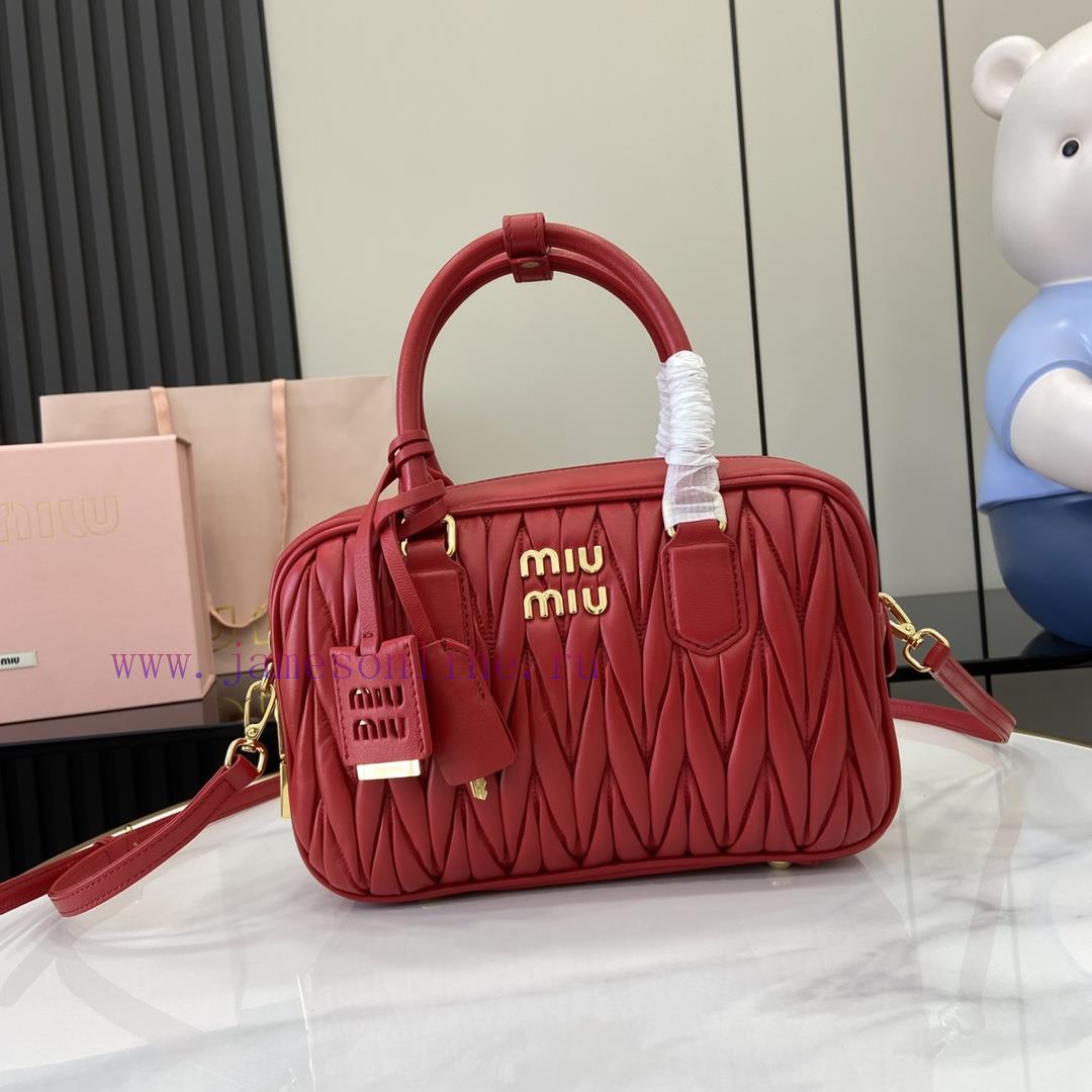 MiuMiu Bags New Arcadia Matelasse Sheep Leather Medium Bowling Handbag/Crossbody Bag - Large Red SheepskinT 5c1k1t7v - Image 2