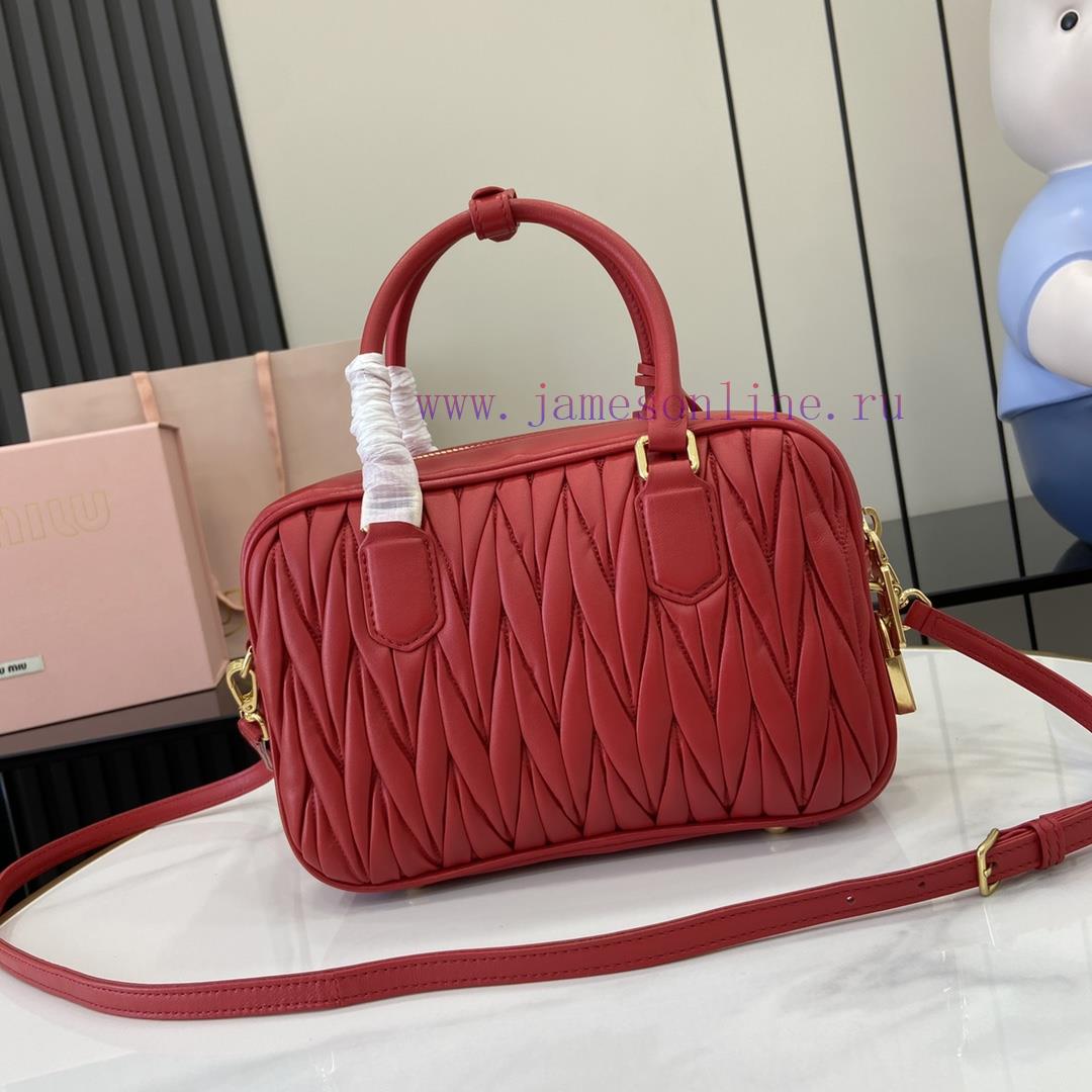 MiuMiu Bags New Arcadia Matelasse Sheep Leather Medium Bowling Handbag/Crossbody Bag - Large Red SheepskinT 5c1k1t7v - Image 4