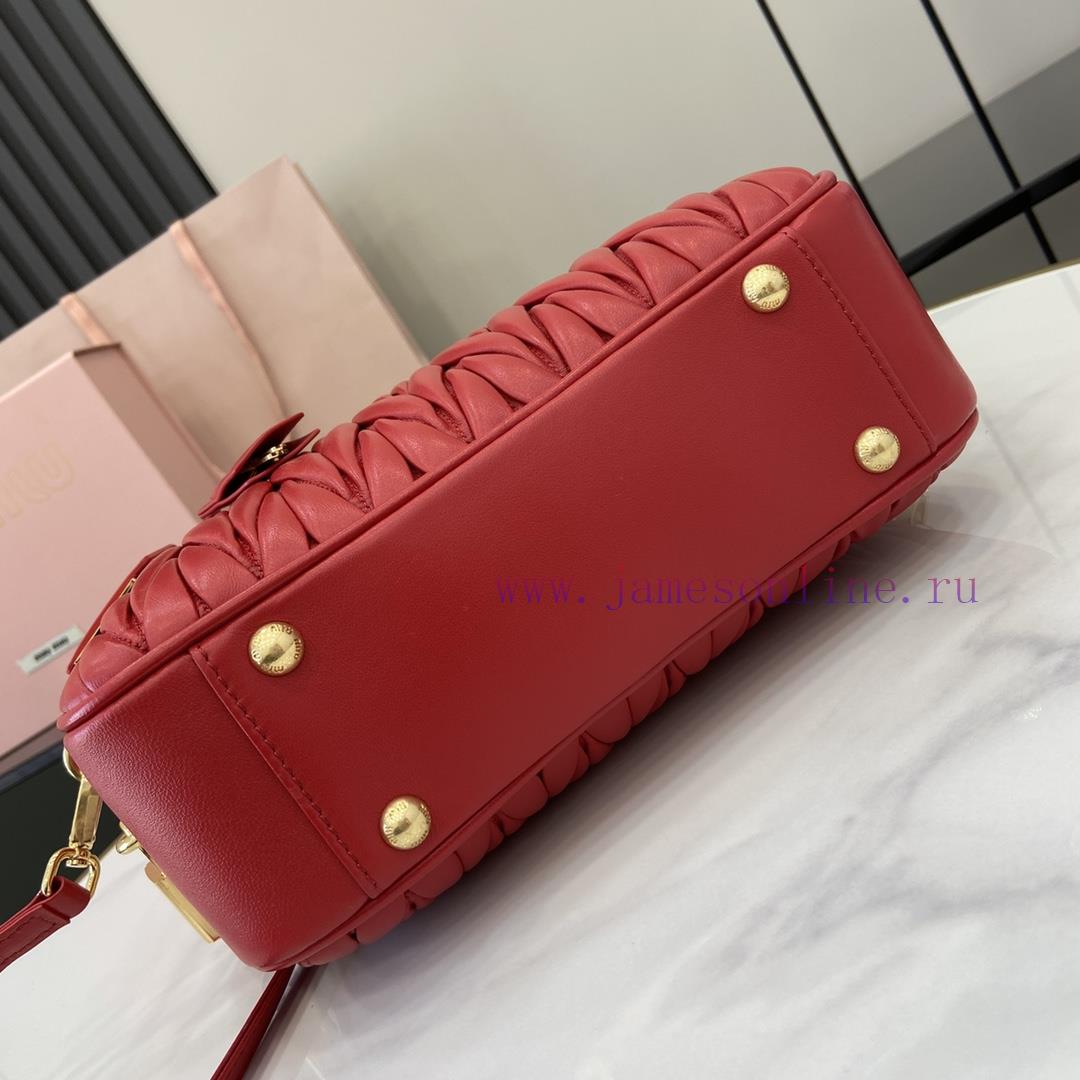 MiuMiu Bags New Arcadia Matelasse Sheep Leather Medium Bowling Handbag/Crossbody Bag - Large Red SheepskinT 5c1k1t7v - Image 5