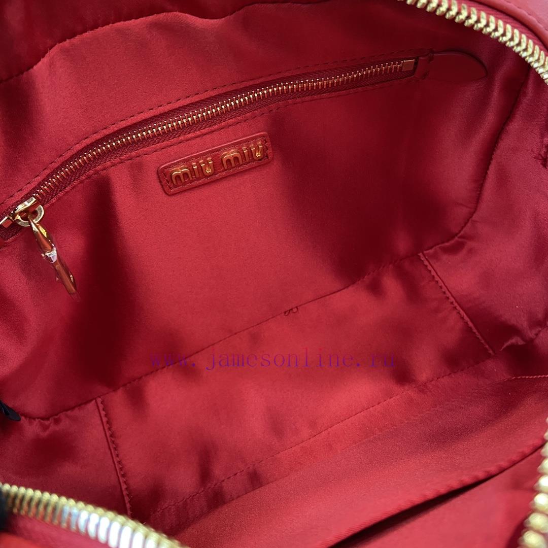 MiuMiu Bags New Arcadia Matelasse Sheep Leather Medium Bowling Handbag/Crossbody Bag - Large Red SheepskinT 5c1k1t7v - Image 9