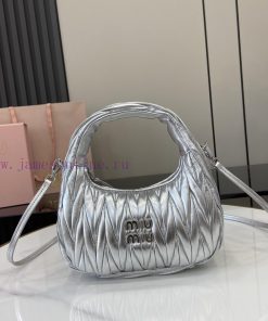 MiuMiu Bags The New MiuWander Handbag Comes With A Complete Set Of Original Packaging. It Features The Icon qatacqs8
