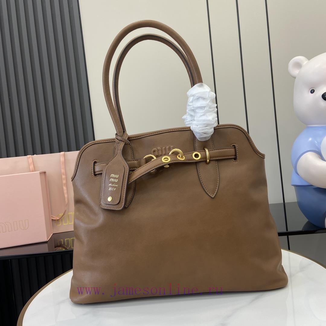 MiuMiu Bags The New Miu Women's Nappa Sheepskin Handbag Comes With A Complete Set Of Original Packaging. In 0xfbz89t