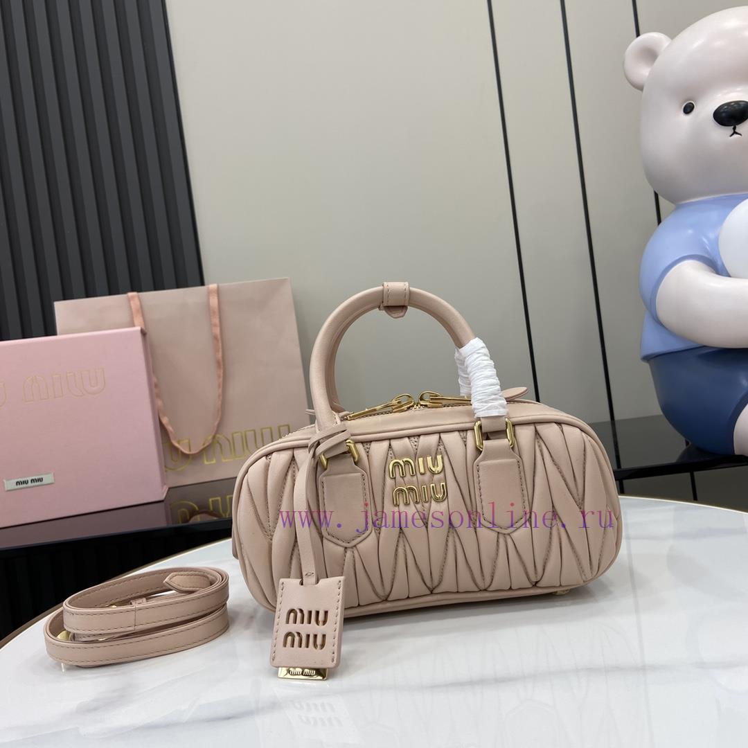 MiuMiu Bags M Home's New Bowling Bag With Complete Original Packaging Featured On The Official Website Is D lr2s6u6p