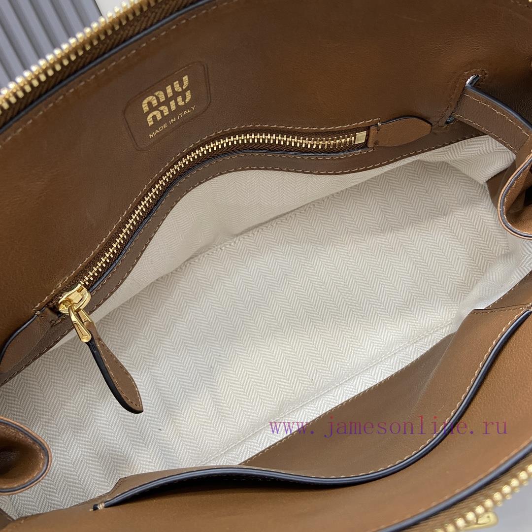 MiuMiu Bags The New Miu Miu Popular Bowling Bag Comes With A Complete Set Of Original Packaging. It Is Made yspjoaos - Image 10