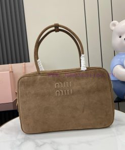 MiuMiu Bags The New MIU MIU Original Factory Brand New Deer Velvet Leather Briefcase Combines Fashion And C kq4veddf