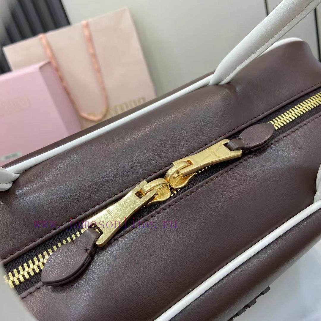 MiuMiu Bags M Brand's New Briefcase Comes With A Complete Set Of Original Packaging. It Is Made Of Top-grad ua1ye8l9 - Image 7