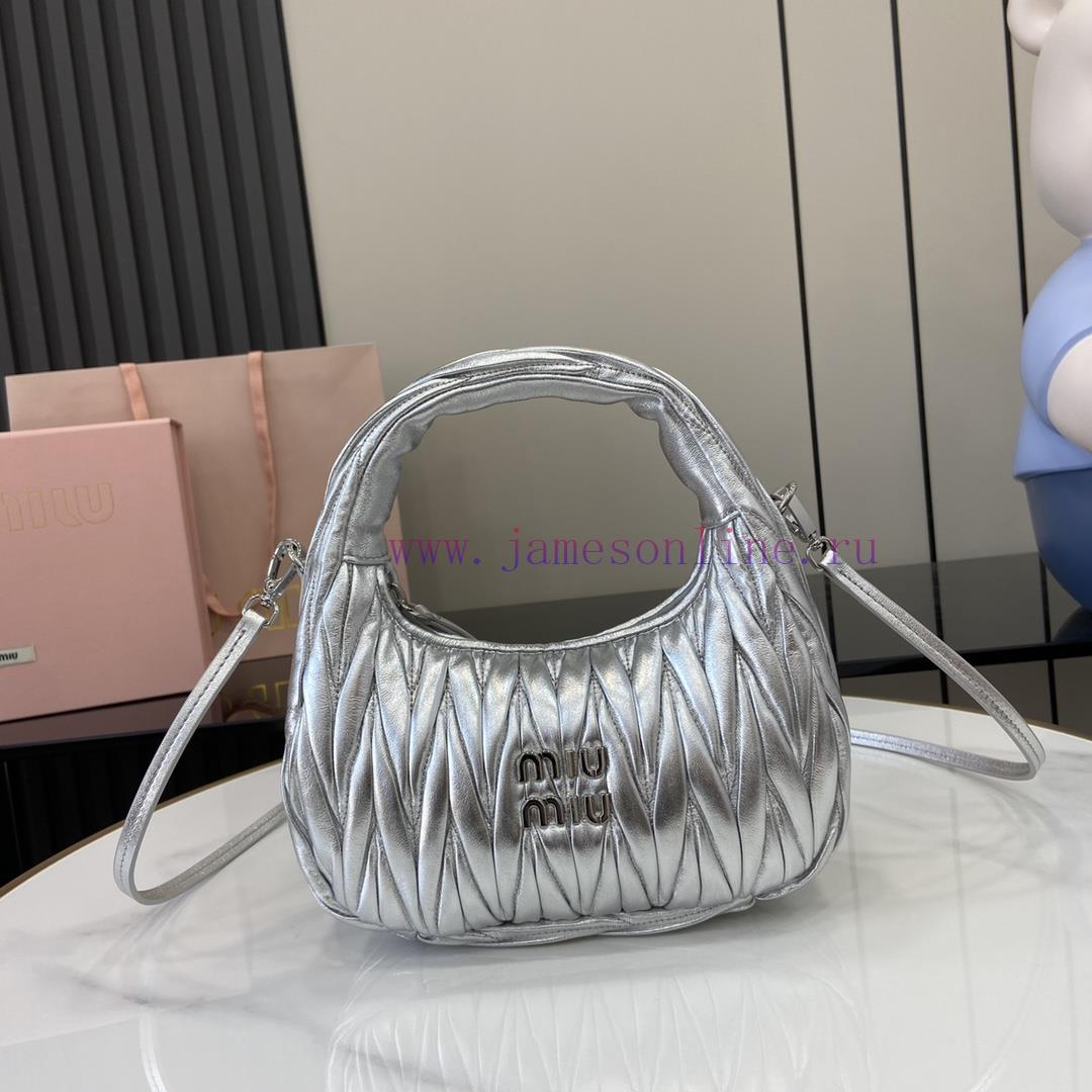 MiuMiu Bags The New MiuWander Handbag Comes With A Complete Set Of Original Packaging. It Features The Icon 255tgnv2 - Image 2