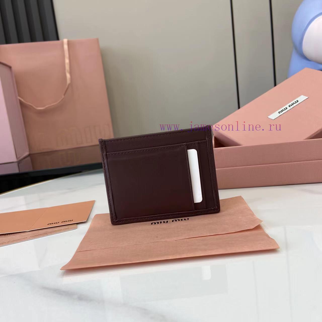 MiuMiu Bags Miu Miu's Latest Series Of Card Bags Comes With A Complete Set Of Original Packaging. They Are 55pot6cw - Image 4