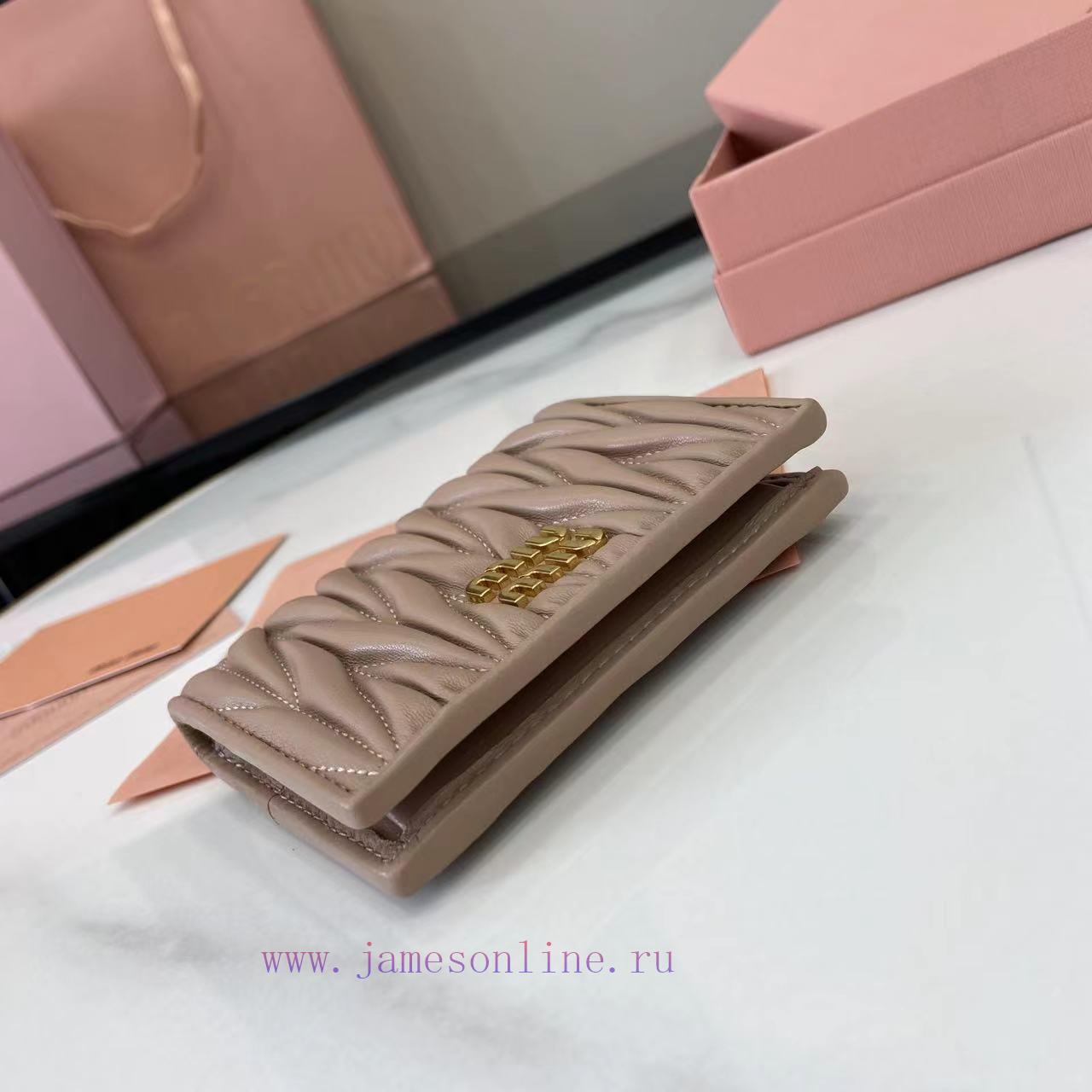 MiuMiu Bags Equipped With A Complete Set Of Original Packaging The New Pocket Wallet Is Made Of Imported To 5prj6u6n - Image 5