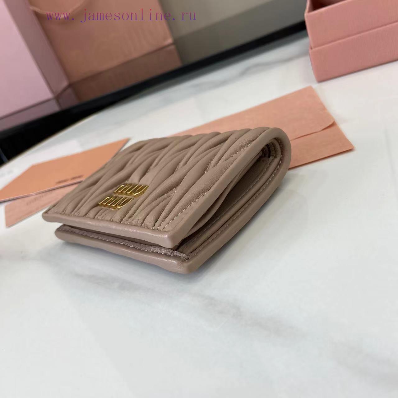 MiuMiu Bags Equipped With A Complete Set Of Original Packaging The New Pocket Wallet Is Made Of Imported To 5prj6u6n - Image 7