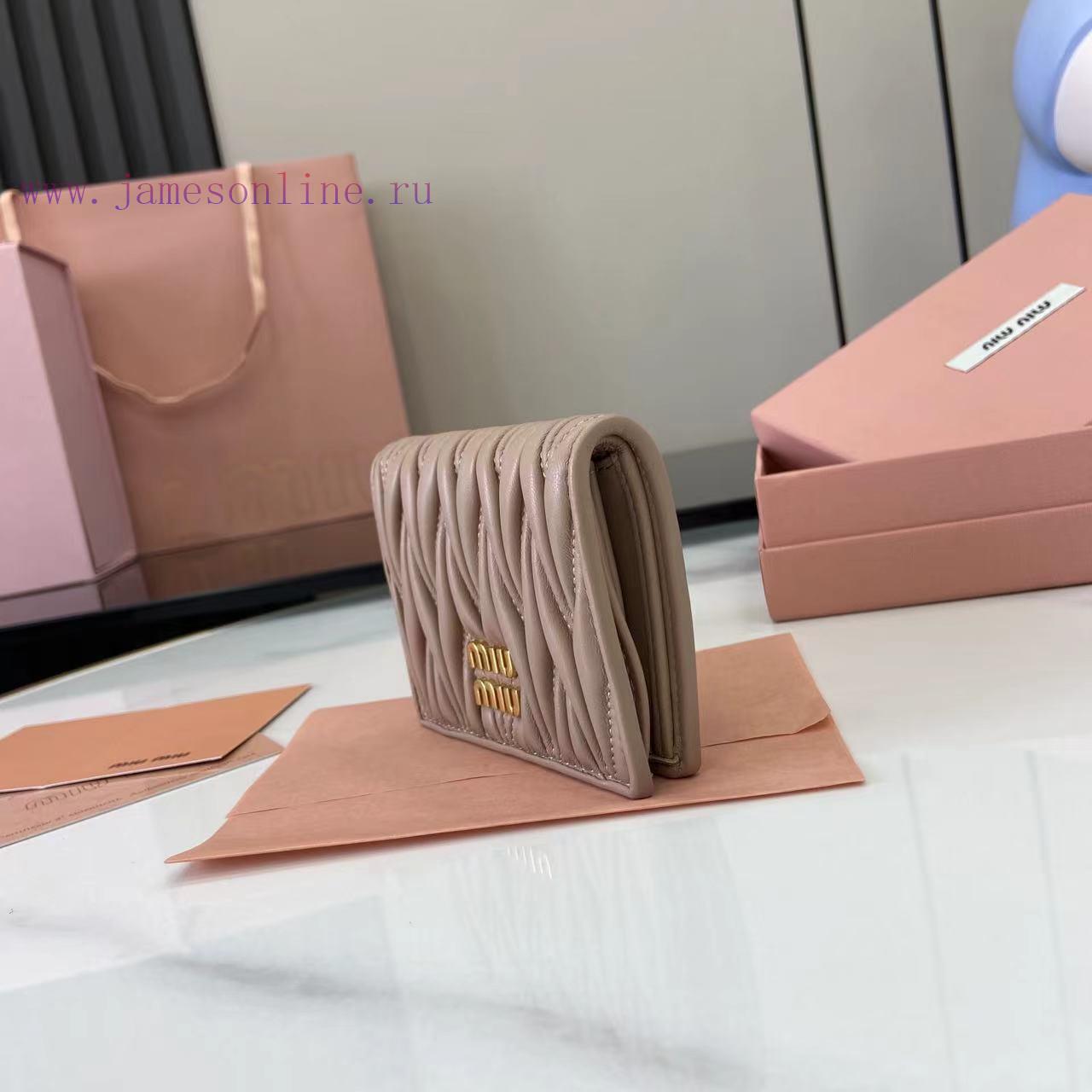 MiuMiu Bags Equipped With A Complete Set Of Original Packaging The New Pocket Wallet Is Made Of Imported To 5prj6u6n - Image 13