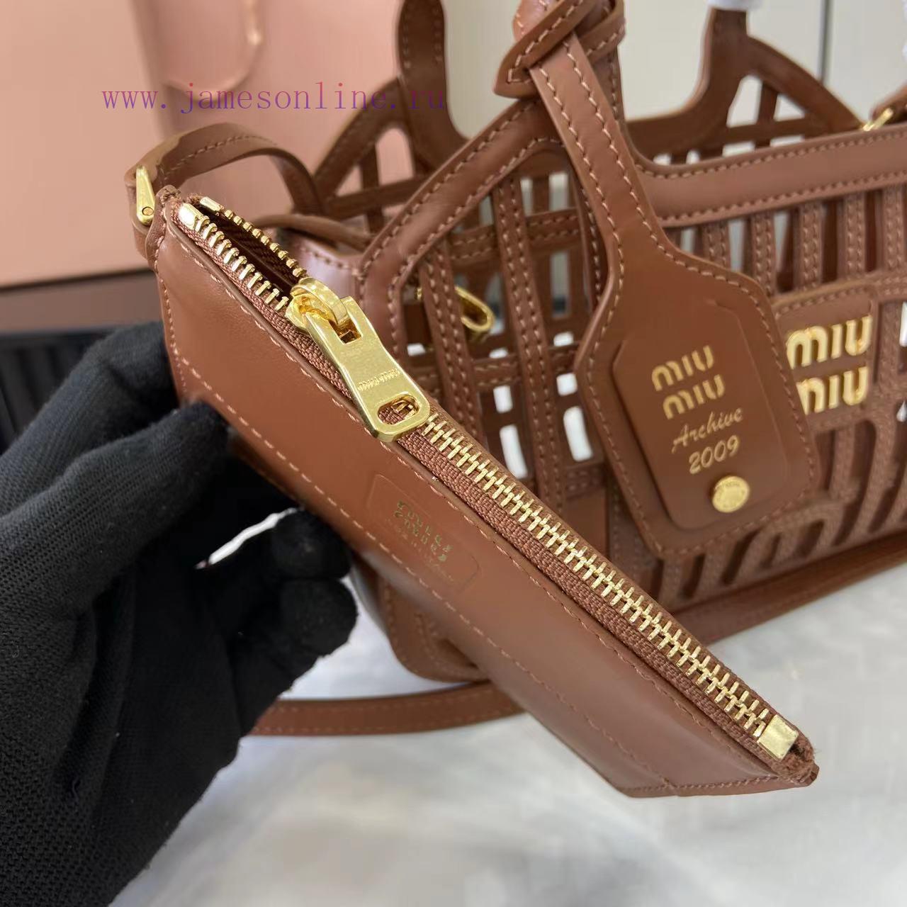 MiuMiu Bags The New MIUM Product Comes With A Full Set Of Original Packaging Featuring A Soft Nappa Leather 5cavp37a - Image 11