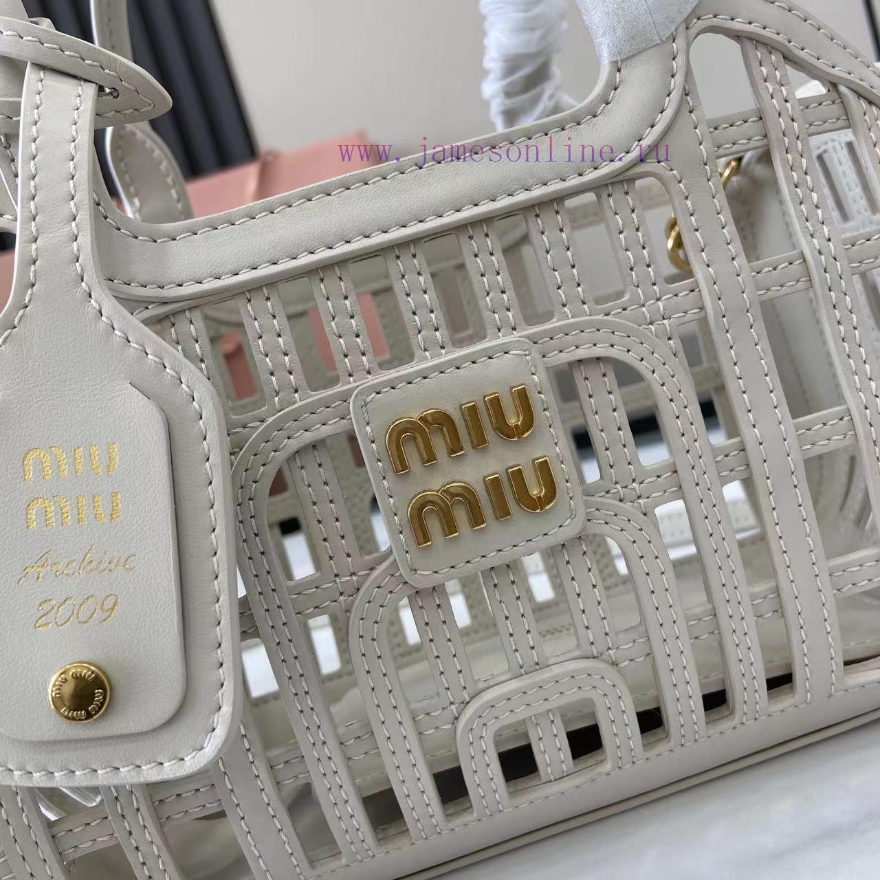MiuMiu Bags The New MIUM Product Comes With A Full Set Of Original Packaging Featuring A Soft Nappa Leather 1zv3c5z8 - Image 6