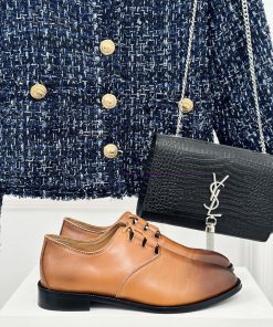The Row24s Autumn/Winter New Small Leather ShoesIt Has A Very Contemporary Retro Flavor~Minimal im3uiker
