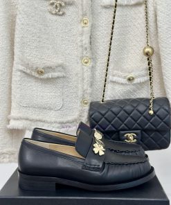 Chanel | Chanel Classic Double C GoldFour Leaf Clover Gold Coin Le Fu Shoes Single ShoesLe Fu S h2ei0jlc