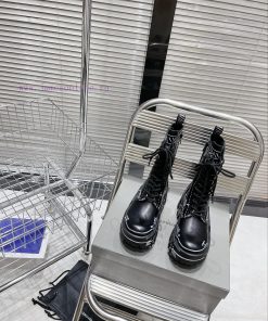 Graffiti 550 Couple StyleBALENCIAGA Balenciaga Bulldozer Boots Bulldozer SeriesThe Design Style lldh8nrg