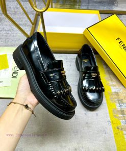 FENDI Filo Academy Loafers With Accessories And Tassel Details Adorned With Metal Stitching And cxa36jvx
