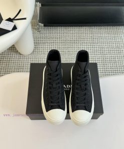 Prada 24/Prada Spring/Summer Latest Triangle Logo Casual SneakersThe Original Purchase Developm m3cjzagj